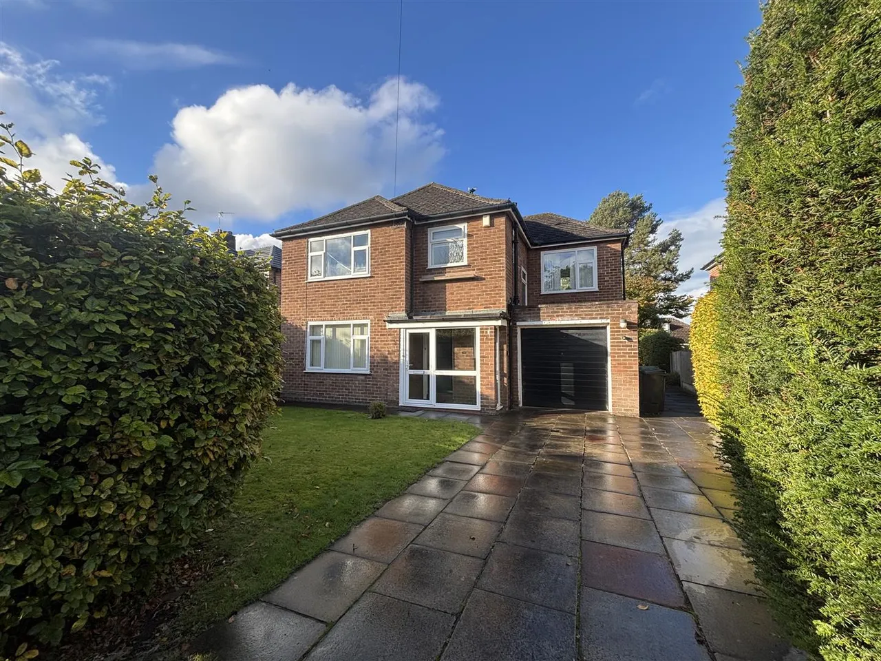 Wilmslow Road, Handforth, SK9, photo 19