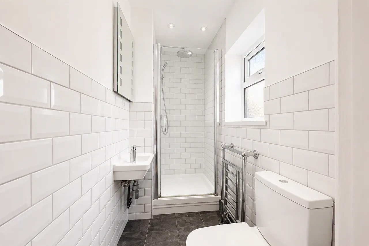 Caerau Road, Newport, NP20, photo 9