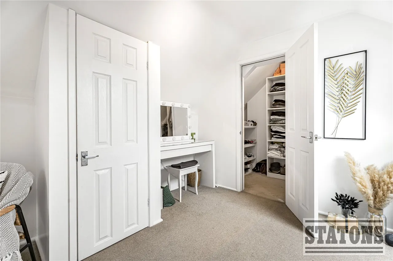 Dellsome Lane, Welham Green, Herts, AL9 7NF, photo 13