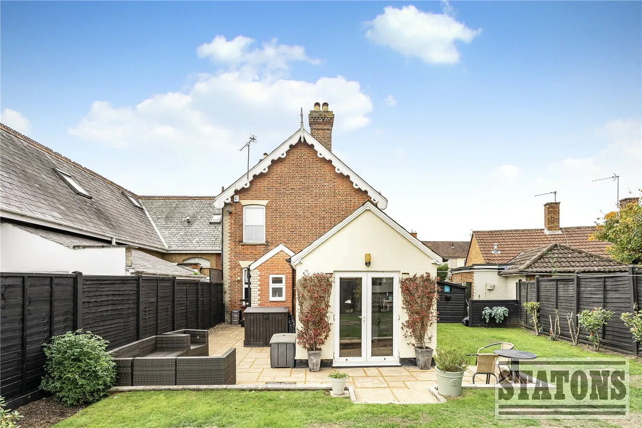 Dellsome Lane, Welham Green, Herts, AL9 7NF, photo 17