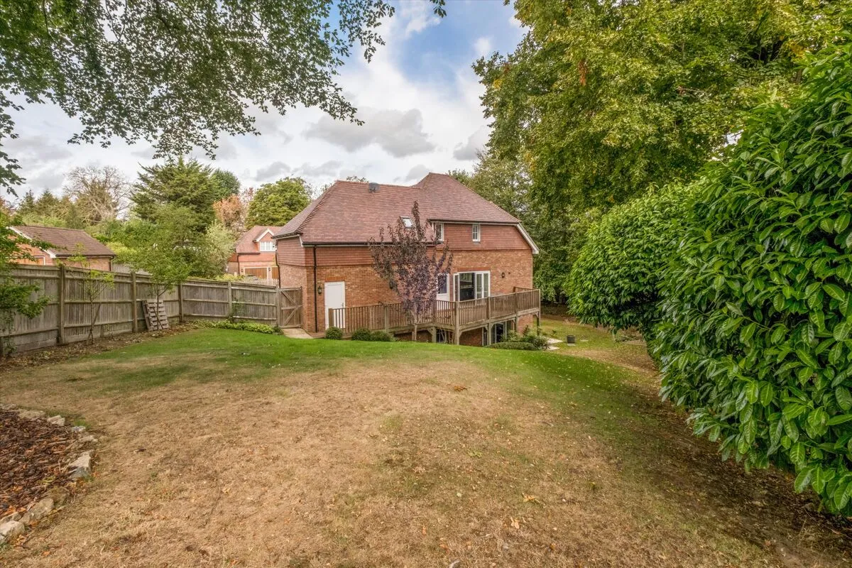 High Street, Chipstead, TN13, photo 20