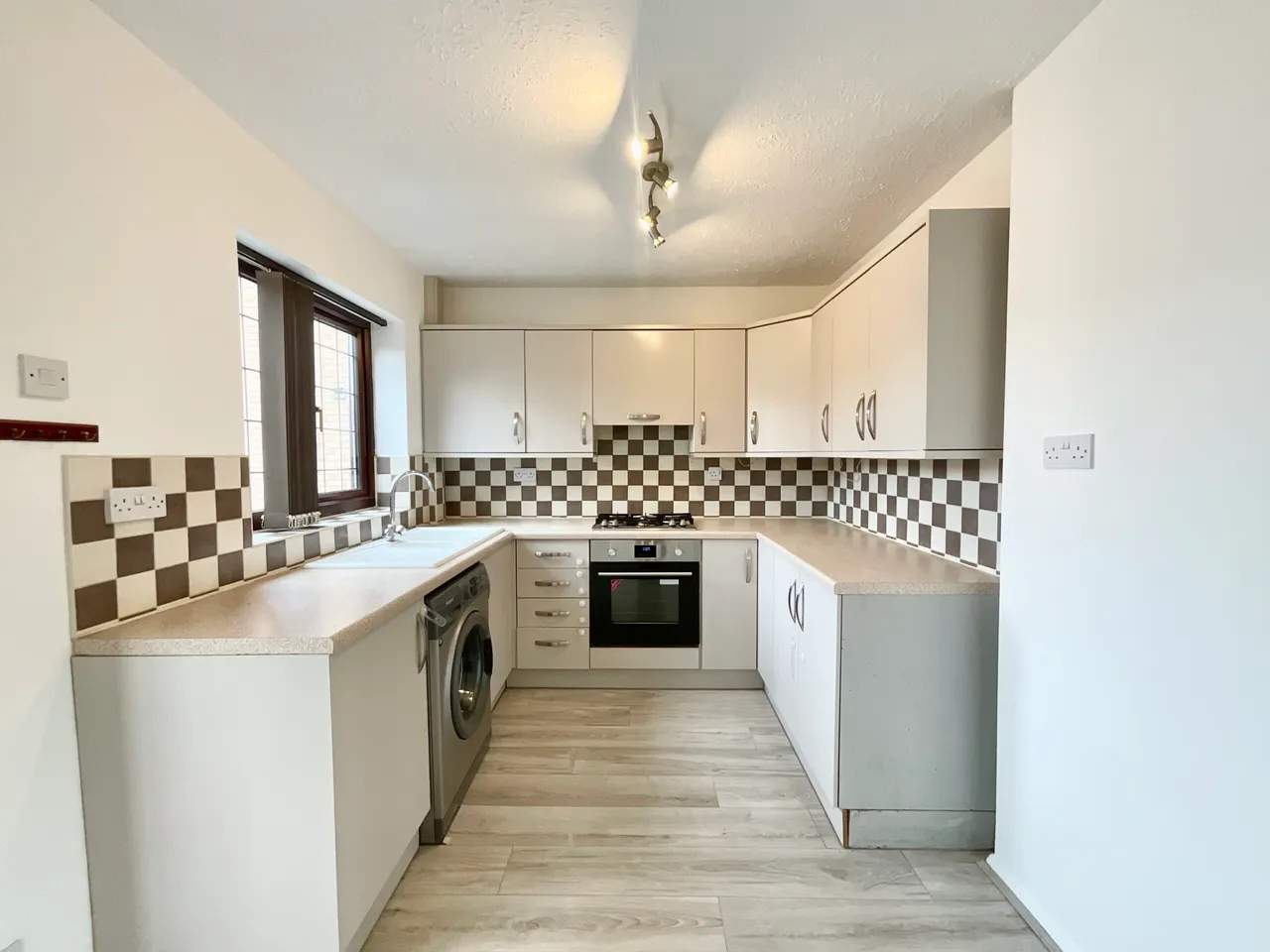 Rylestone Close, Stoke-On-Trent, ST3, photo 17