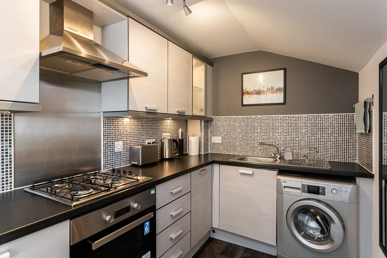 Allanfield Place, Edinburgh, EH7, photo 8