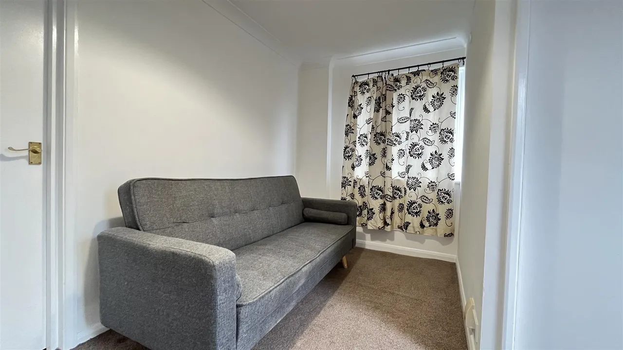 Cedar Road, Sutton, Surrey, SM2 5DJ, photo 4