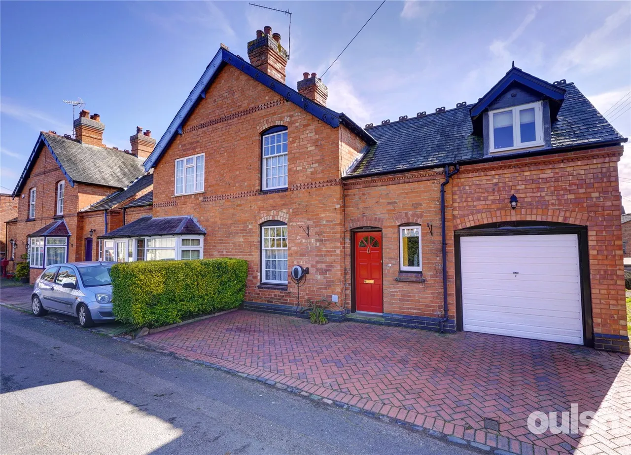 3 bed house for sale — Meadow Lane, Alvechurch, Birmingham, Worcestershire, B48 7LH