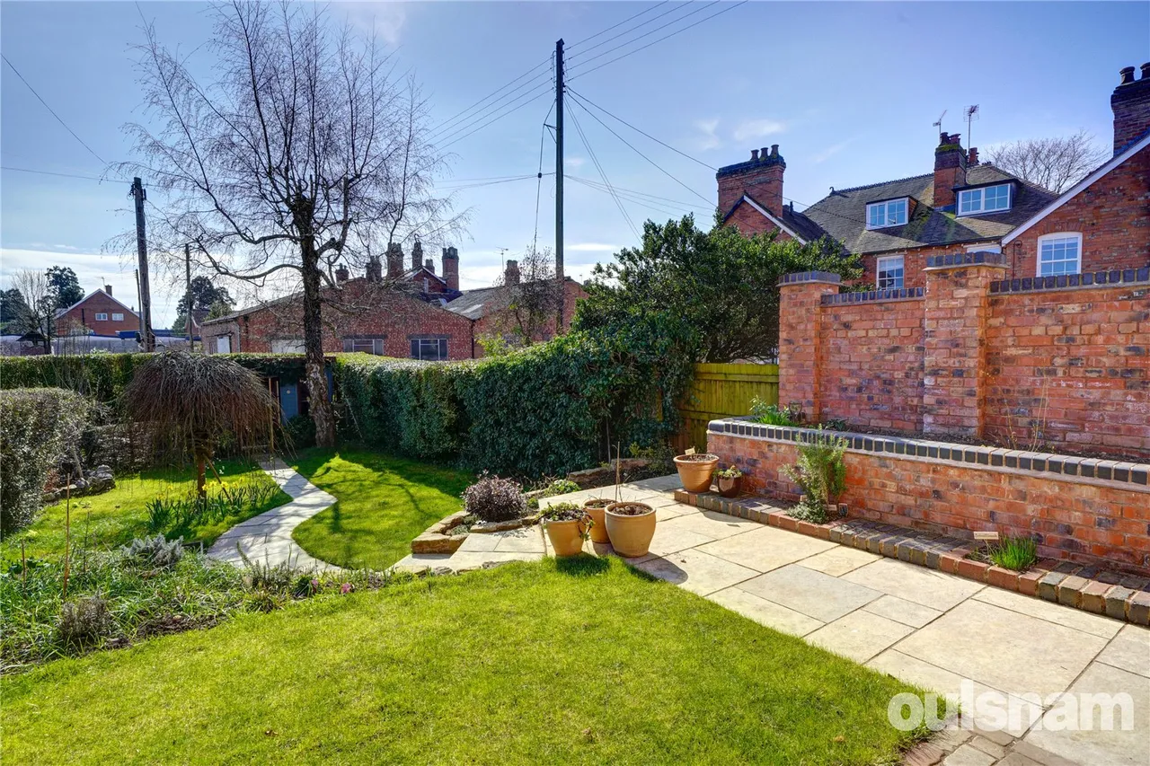 Meadow Lane, Alvechurch, Birmingham, Worcestershire, B48 7LH, photo 18