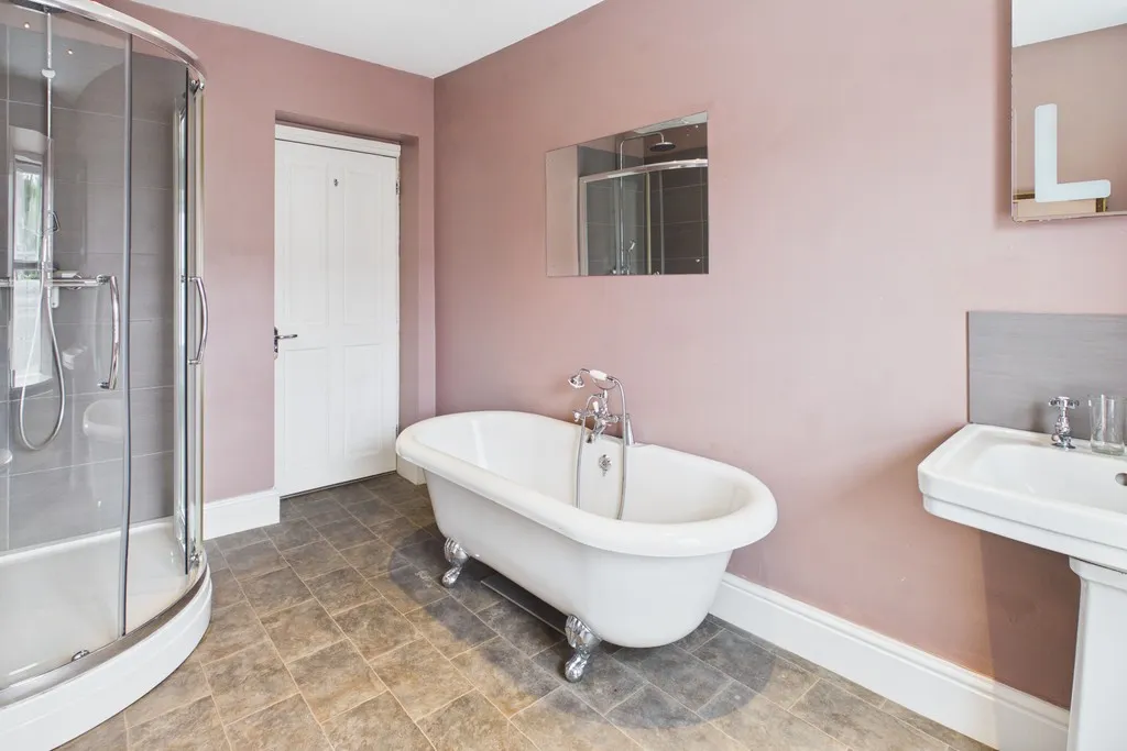 Aynam Road, Kendal, LA9, photo 26