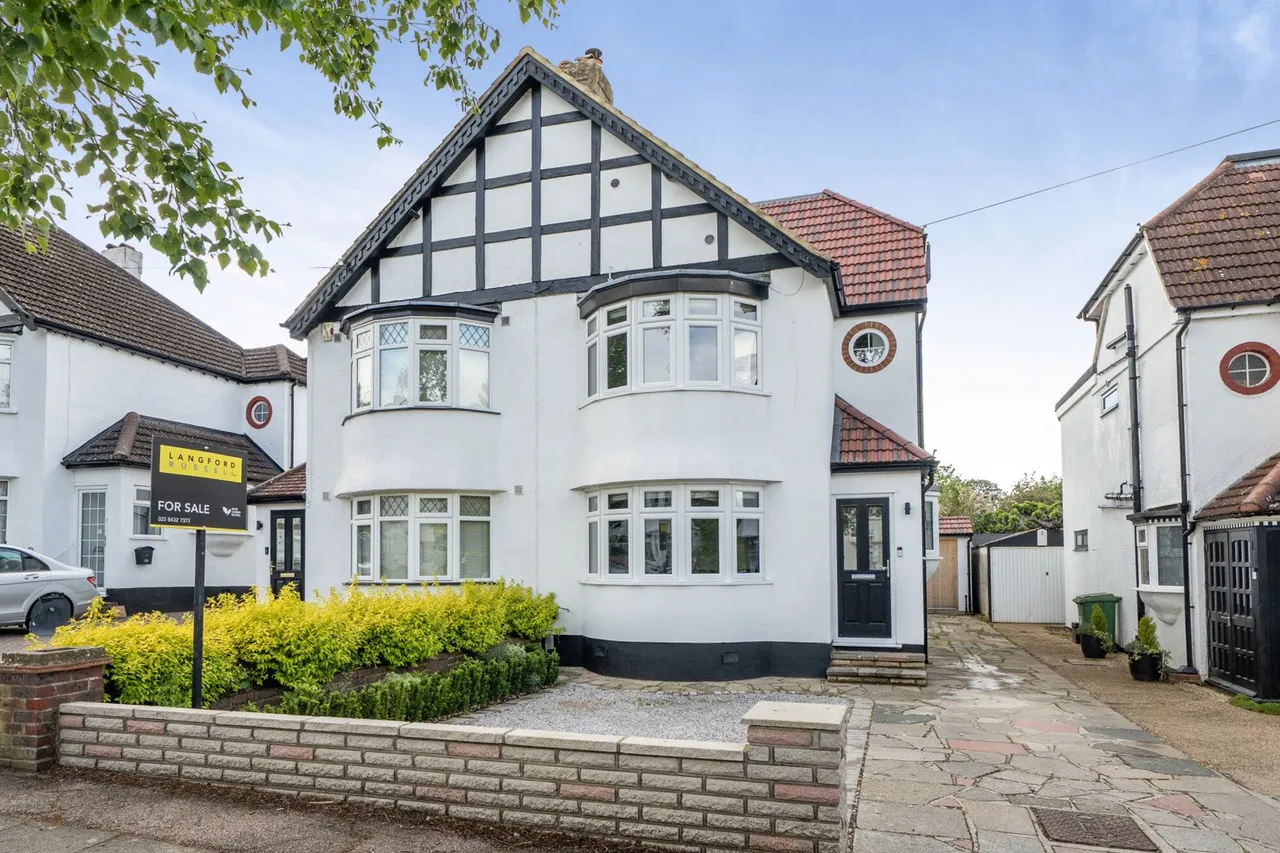 Birch Tree Avenue, BR4, photo 19