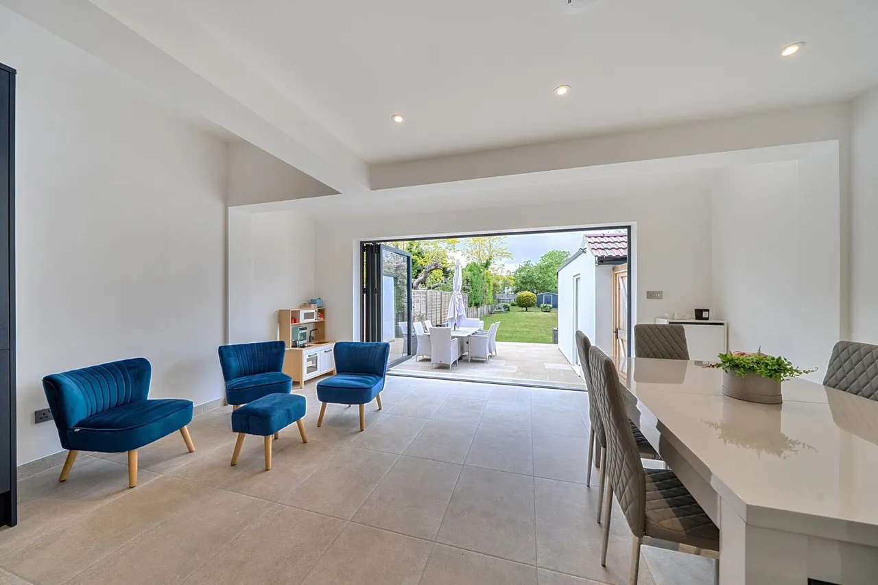 Birch Tree Avenue, BR4, photo 22