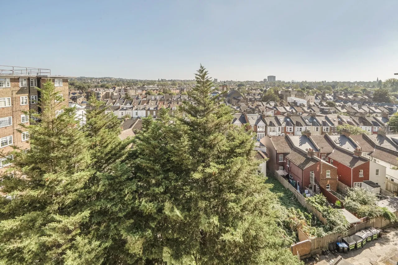 Ashford Road, Cricklewood, NW2, photo 7
