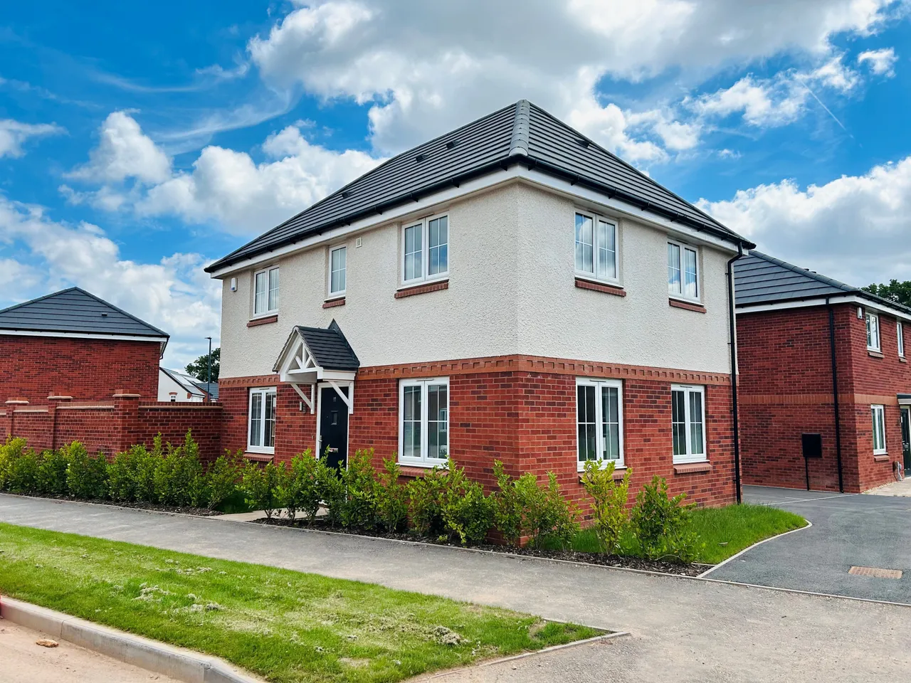 3 bed house to rent — Chandos Drive, Derby