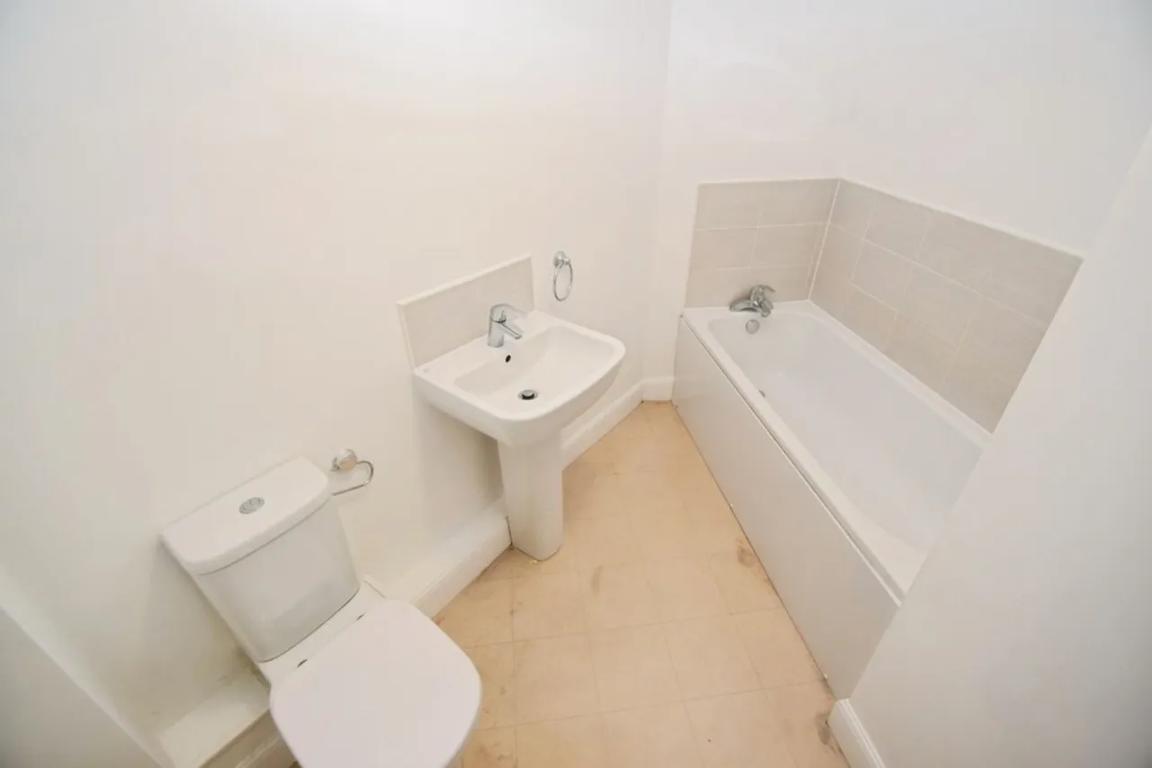 Laisterdyke, Bradford, West Yorkshire, photo 12
