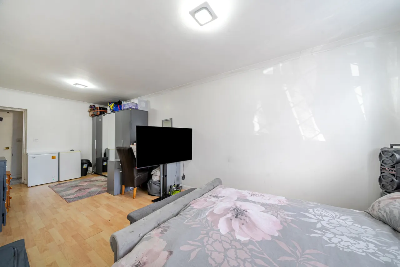 Chalcombe Road, SE2, photo 22