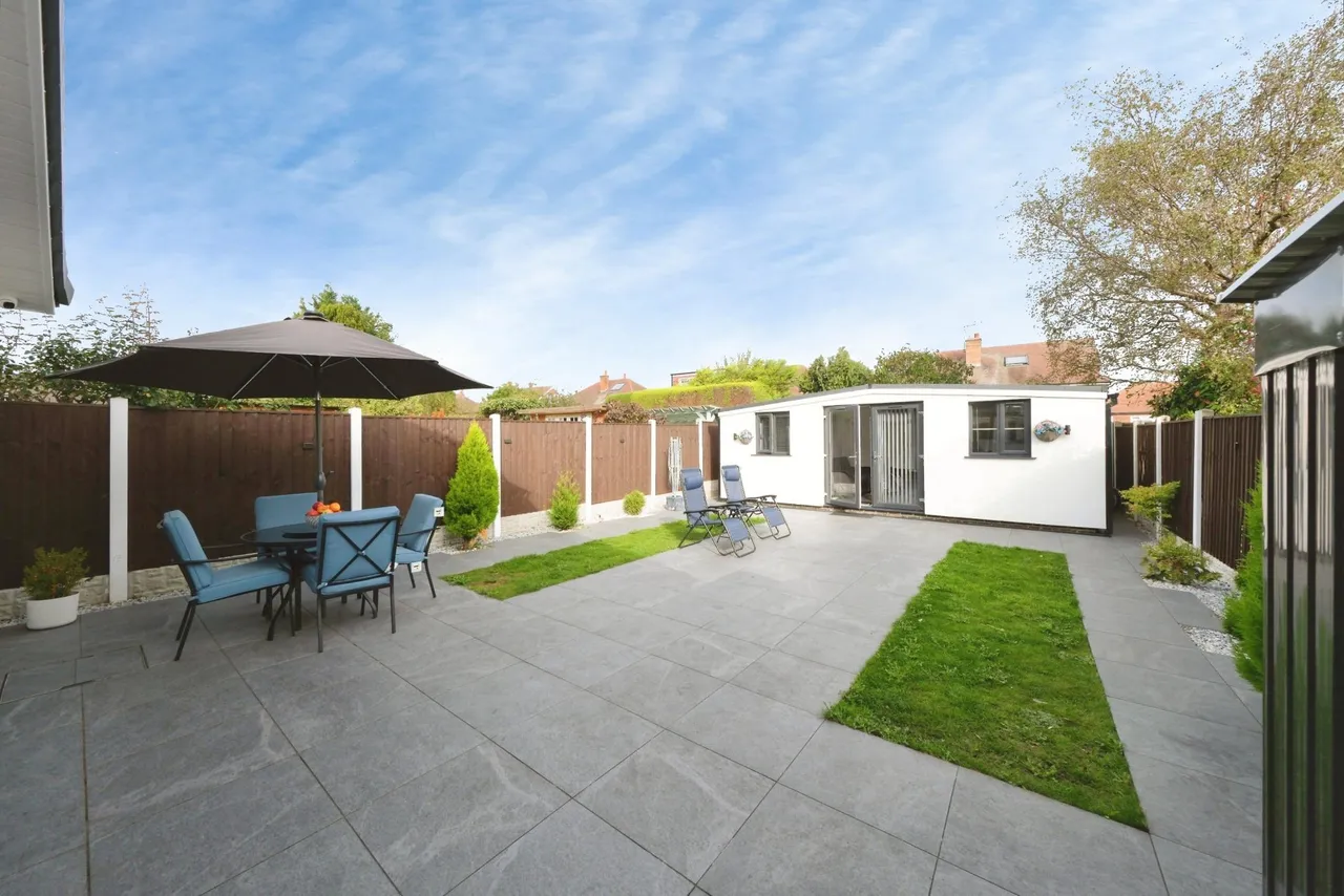 Runswick Drive, Nottingham, NG8, photo 28