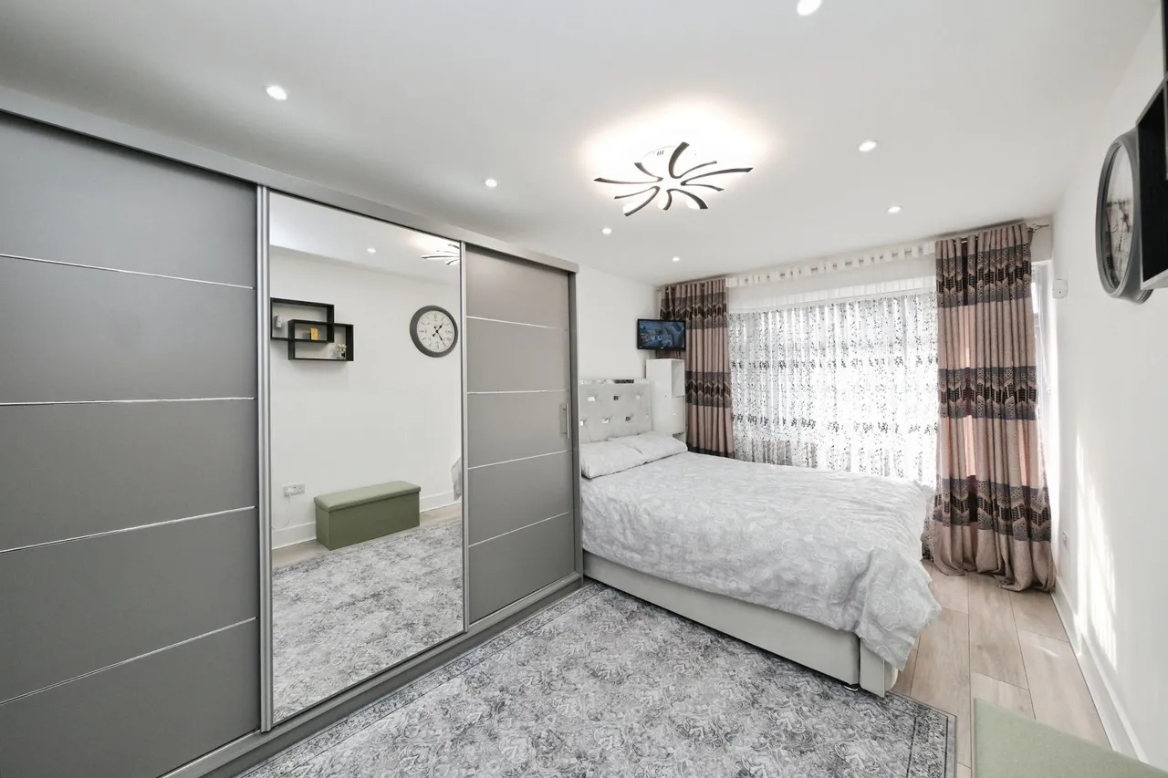 Runswick Drive, Nottingham, NG8, photo 14