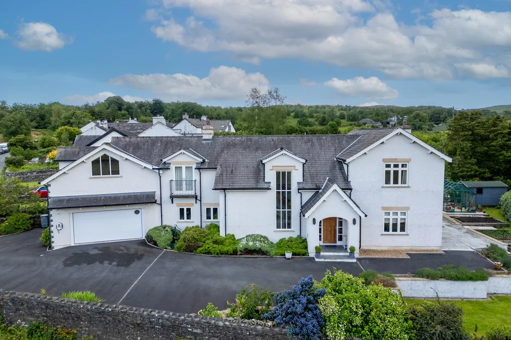 4 bed house for sale, Aldersyde, Lowick Green, LA12