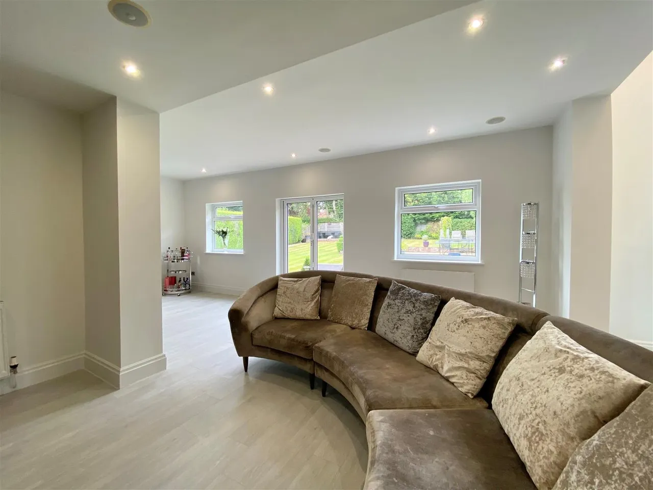 Buxton Road, Disley, SK12, photo 20