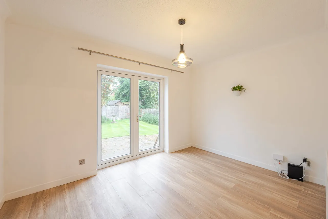 Burleigh Close, Balsall Common, photo 12