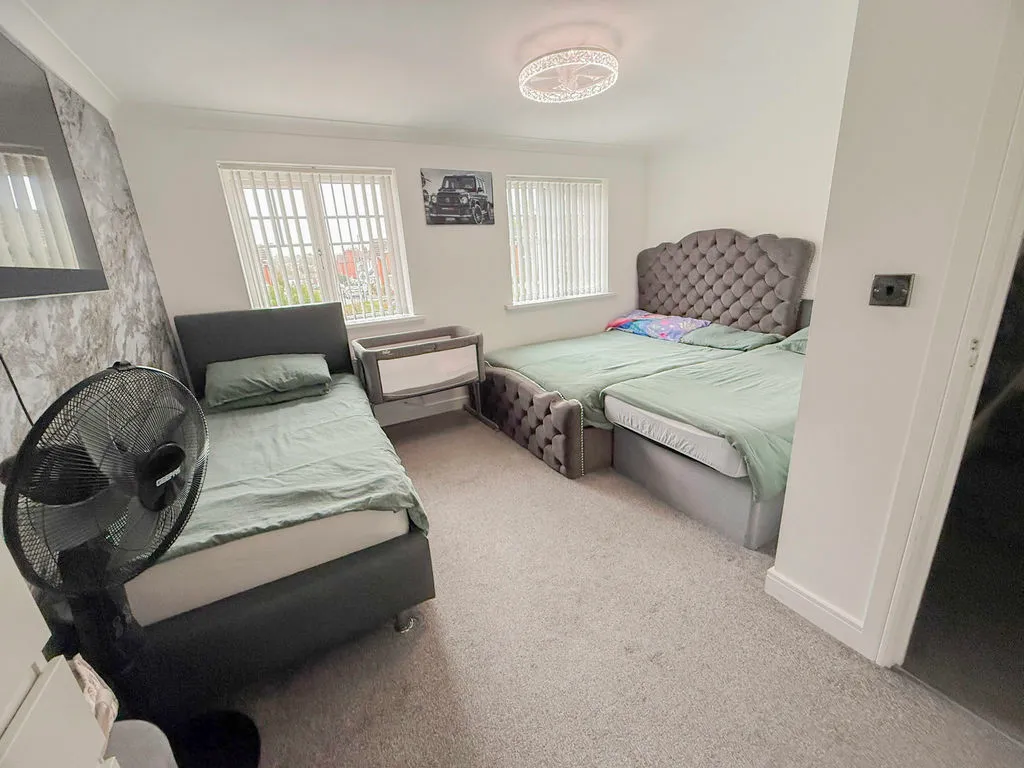 Canterbury Close, Erdington, B23, photo 8