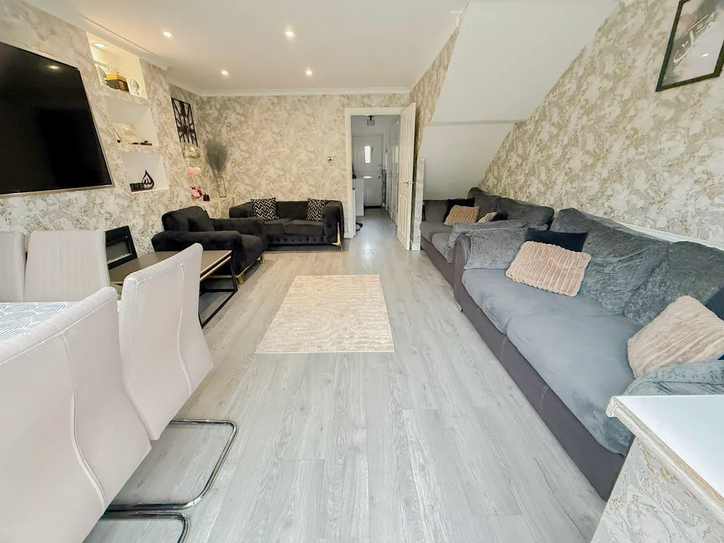 Canterbury Close, Erdington, B23, photo 3
