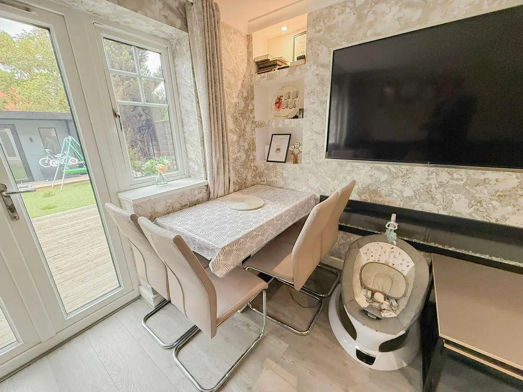 Canterbury Close, Erdington, B23, photo 17