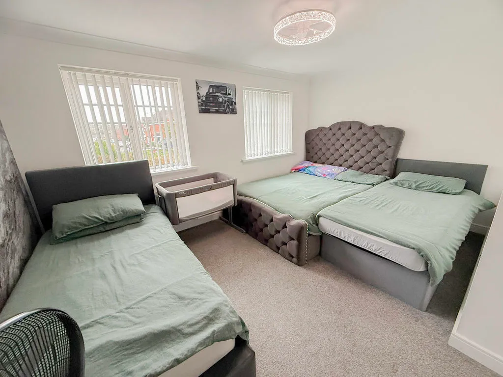 Canterbury Close, Erdington, B23, photo 20