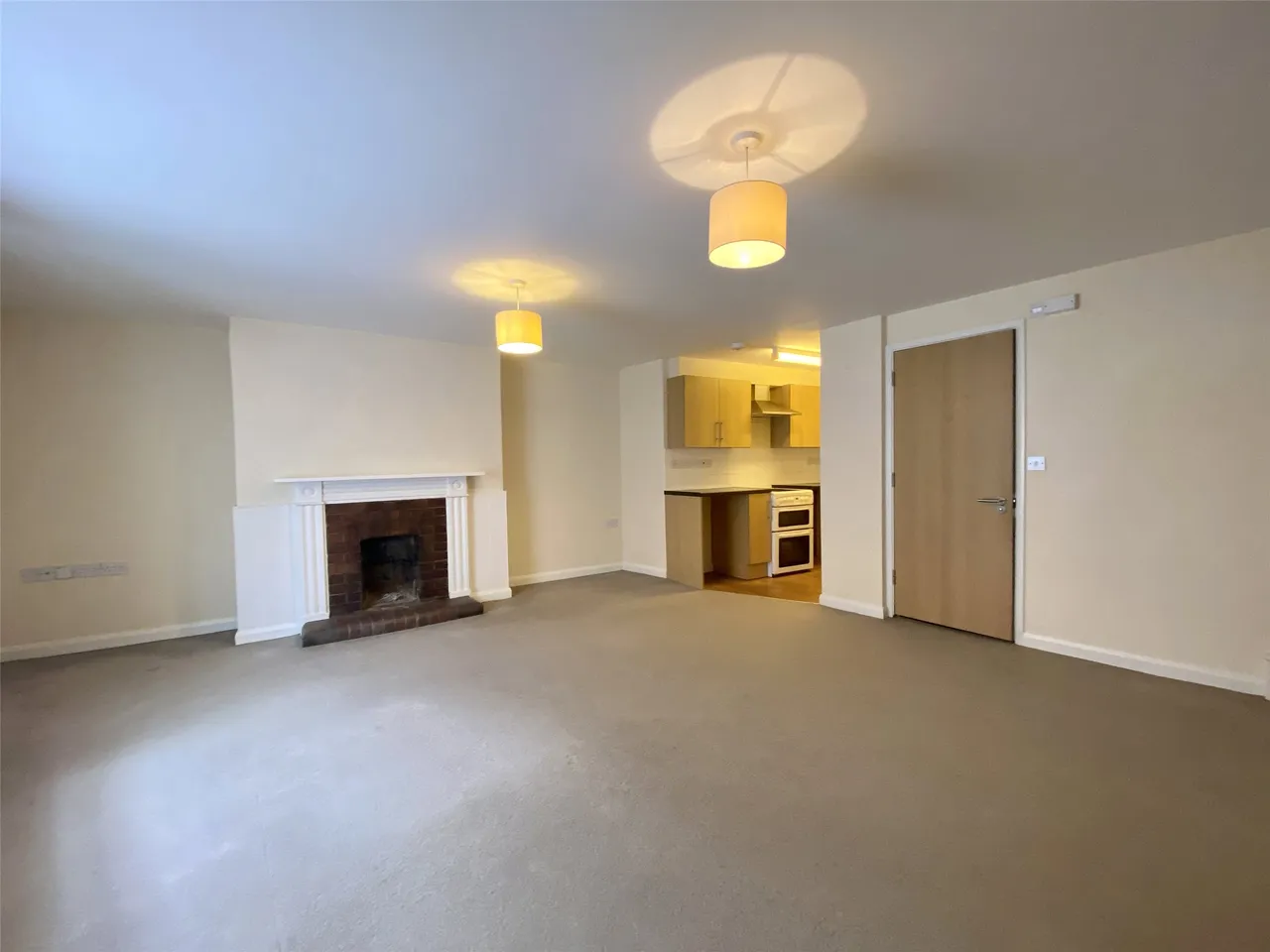 1 bed flat to rent, Exeter Inn Court, Barnstaple, EX32