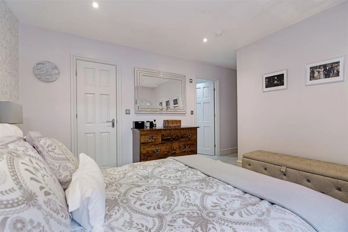 Warstone Lane, Birmingham, B18, photo 21