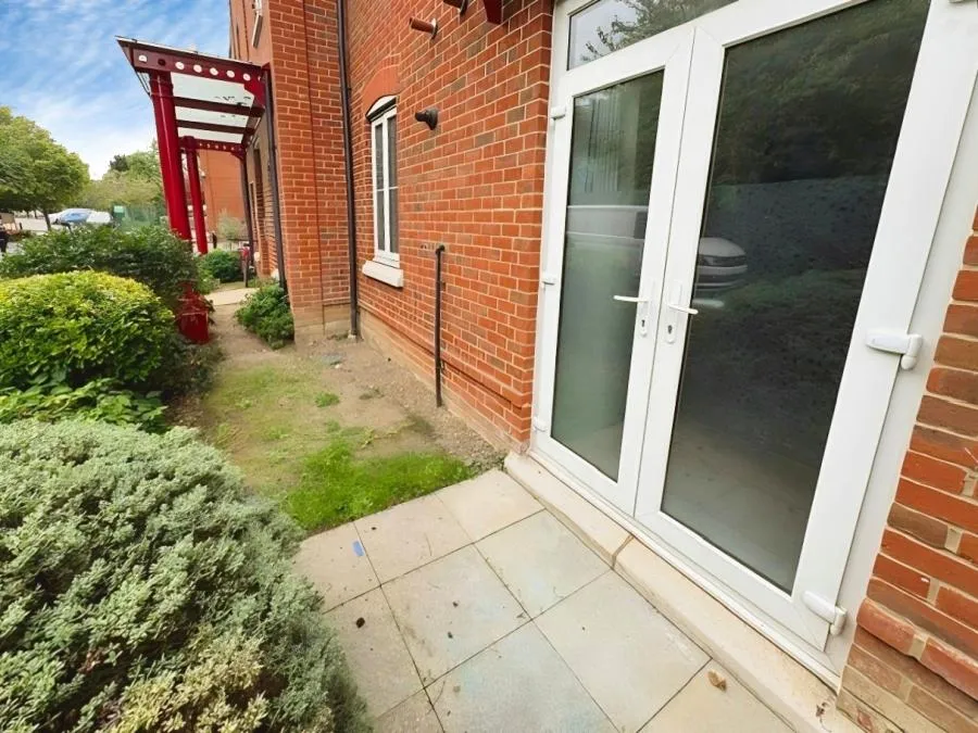 Coxhill Way, Aylesbury, HP21, photo 7