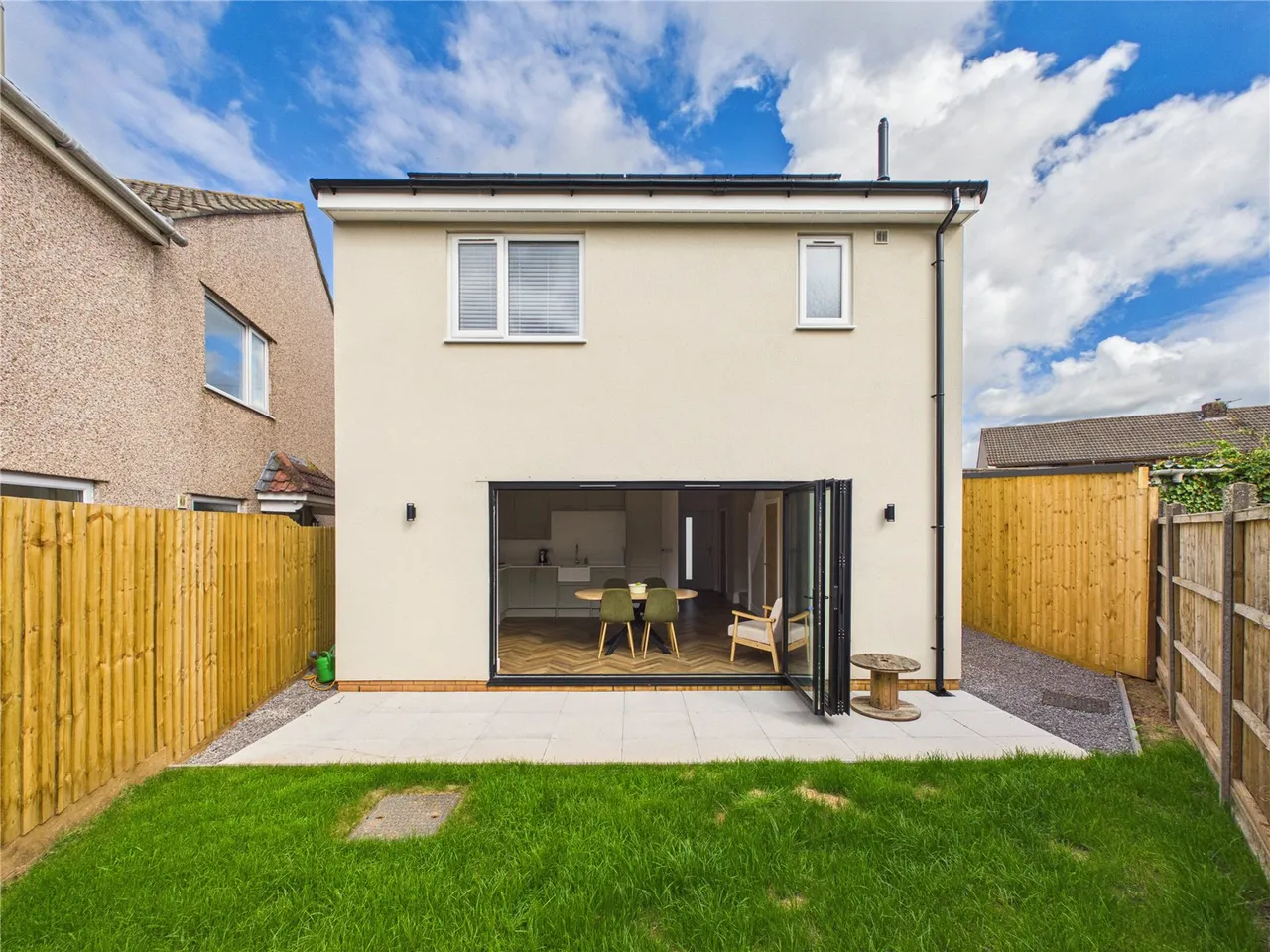 Glenwood Drive, Oldland Common, BS30, photo 14