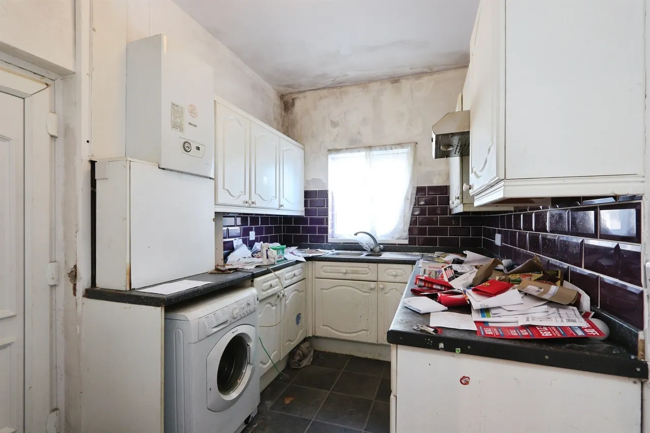 Dove Hill, Royston, Barnsley, photo 7