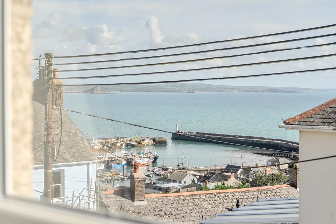 Park Road, Newlyn, TR18, photo 24