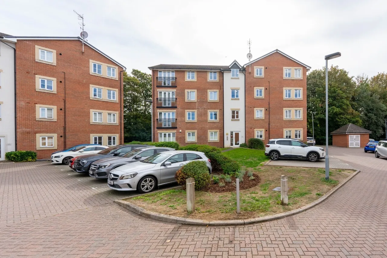 Plantation Close, Bushey, WD23, photo 20