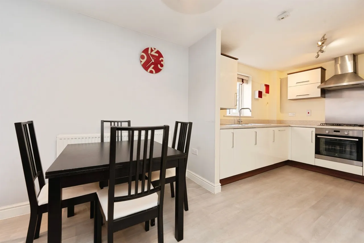 Plantation Close, Bushey, WD23, photo 3