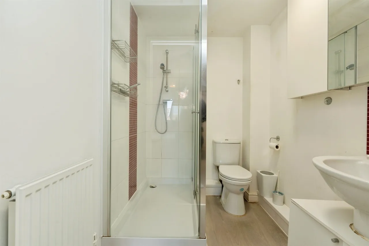 Plantation Close, Bushey, WD23, photo 18
