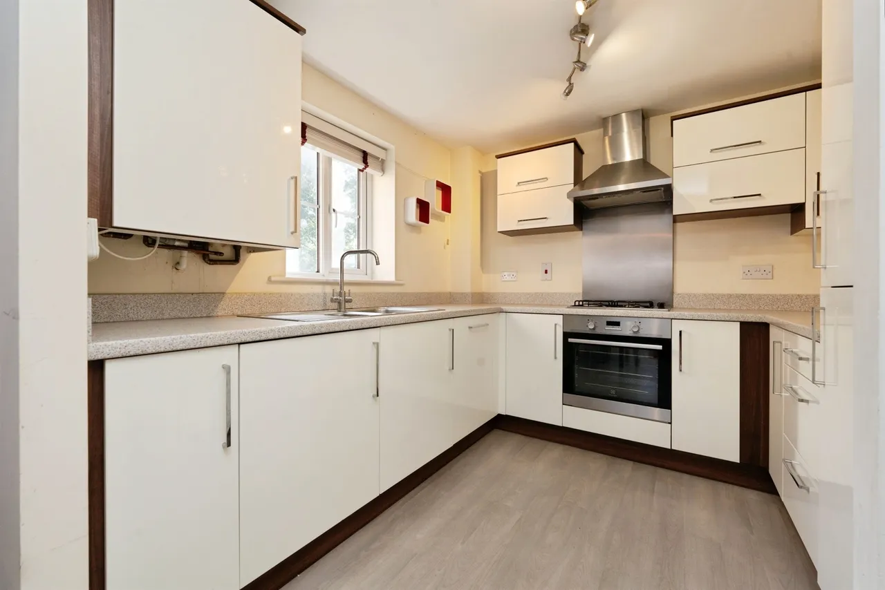 Plantation Close, Bushey, WD23, photo 9