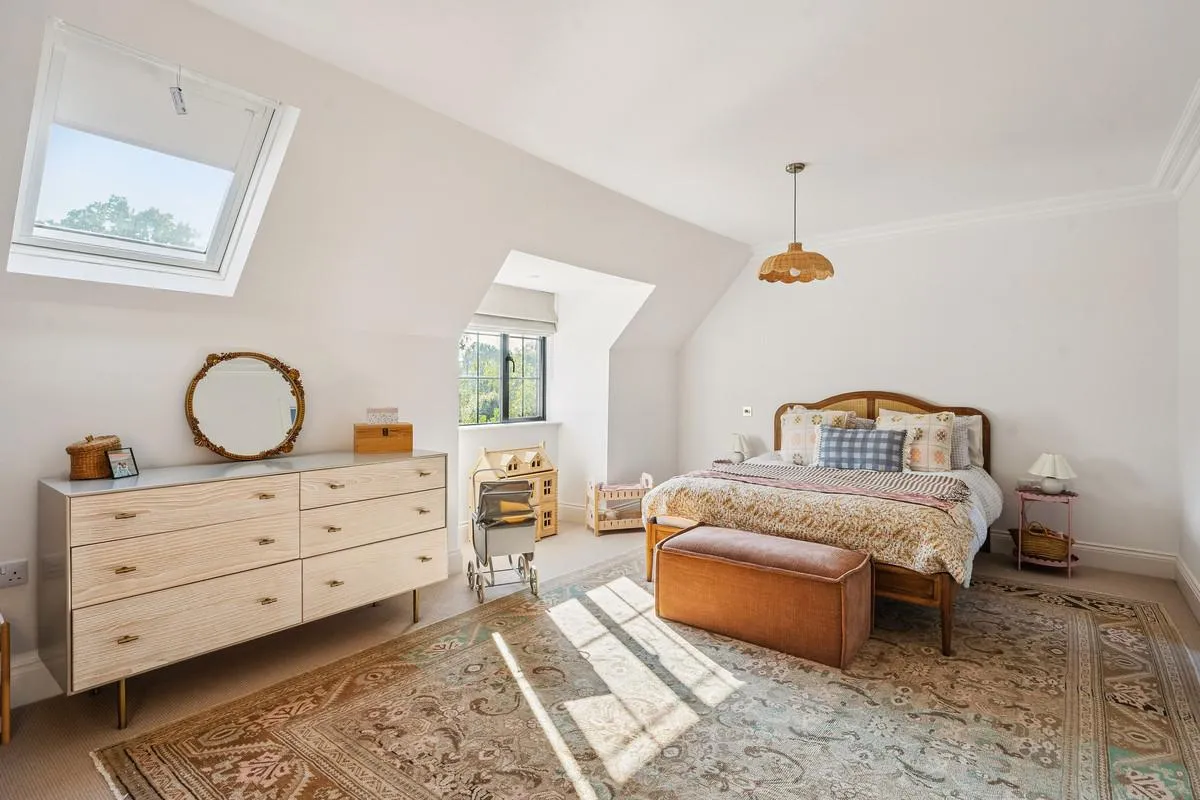 Fairmile Lane, Cobham, KT11, photo 22