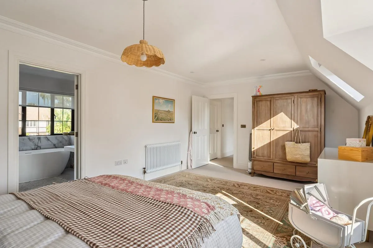 Fairmile Lane, Cobham, KT11, photo 23