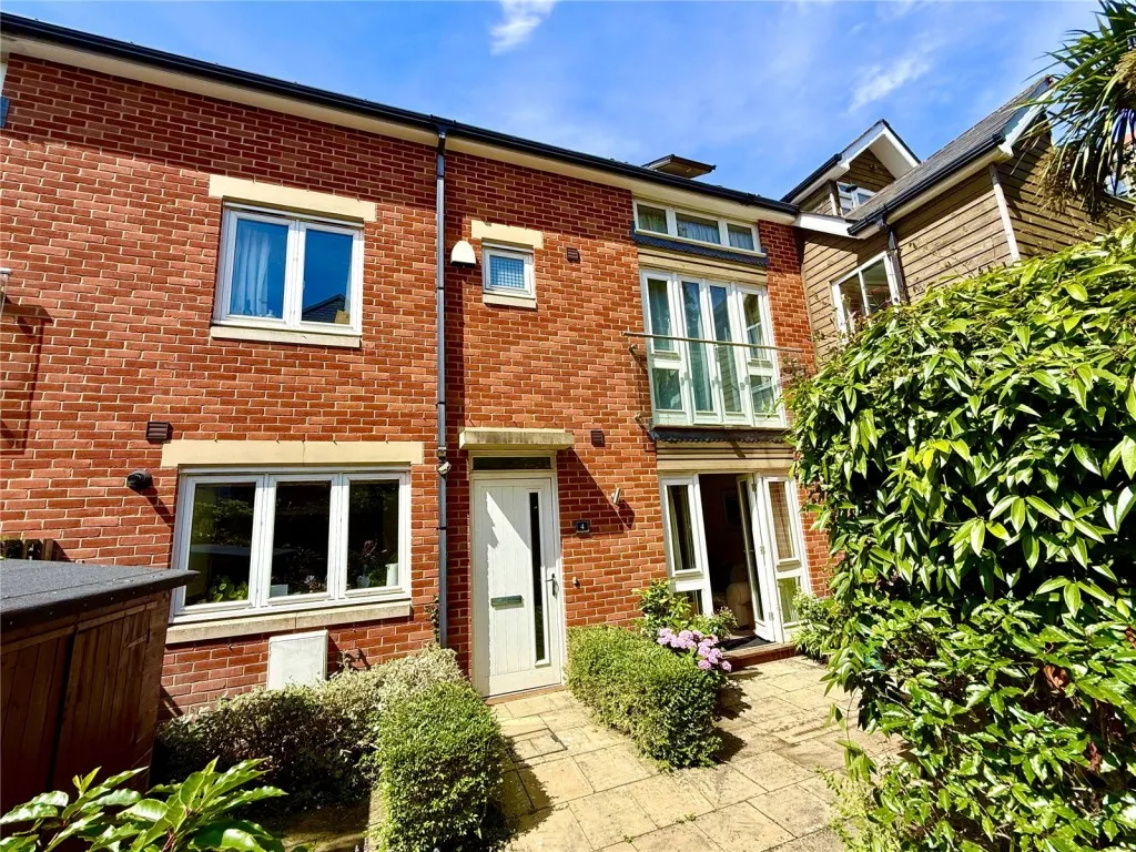 School Lane, Lymington, photo 12
