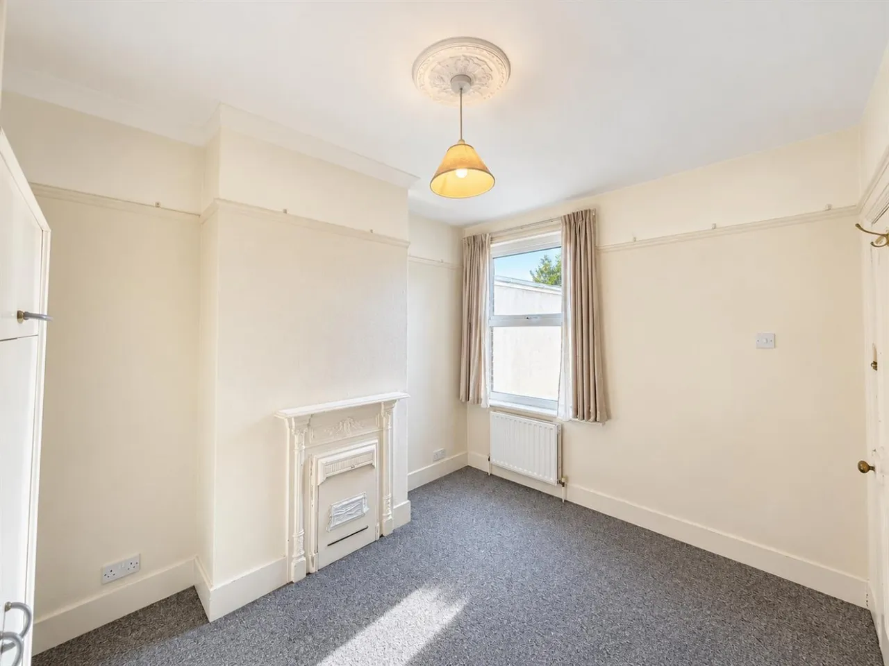 Terraced To LetGrove Road, Hounslow, TW3, photo 4