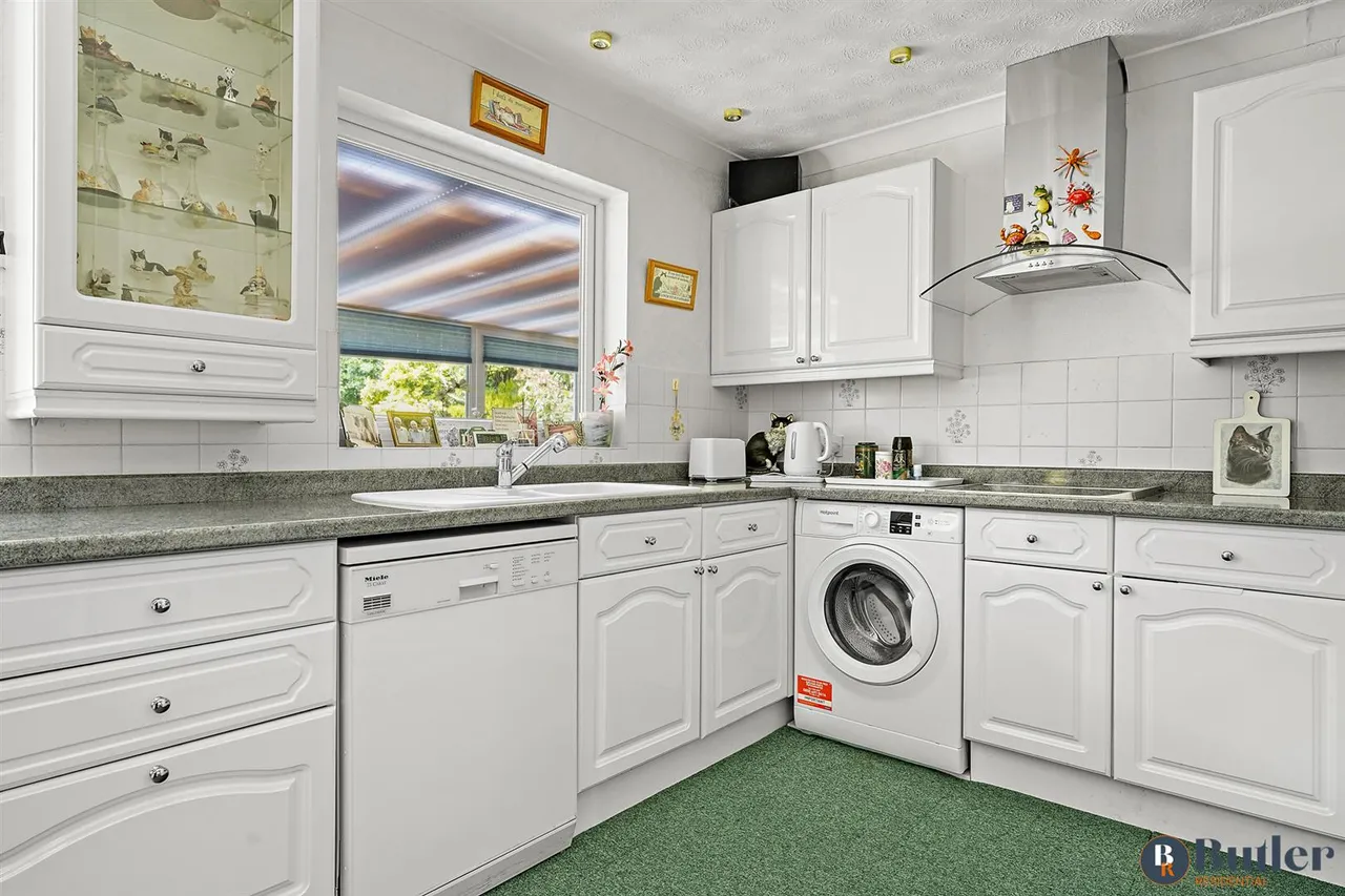 Vienna Grove, Milton Keynes, MK13, photo 12