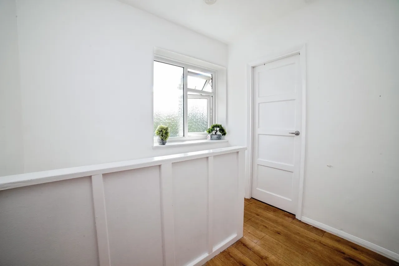 Beck Crescent, Mansfield, Nottinghamshire, NG19, photo 13