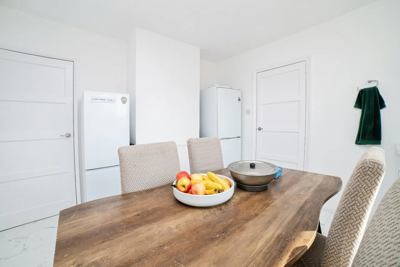 Beck Crescent, Mansfield, Nottinghamshire, NG19, photo 6
