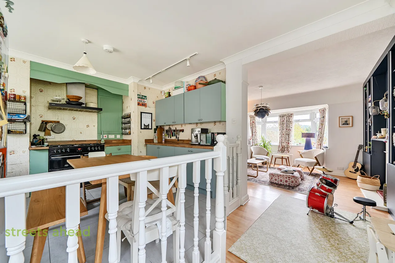 The Grove, Coulsdon, CR5, photo 4