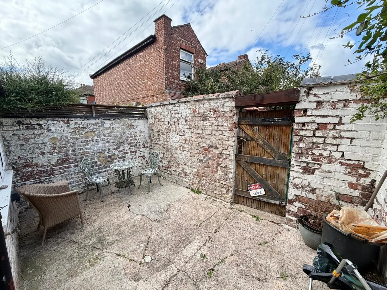 St. Annes Road, Chorlton, photo 17