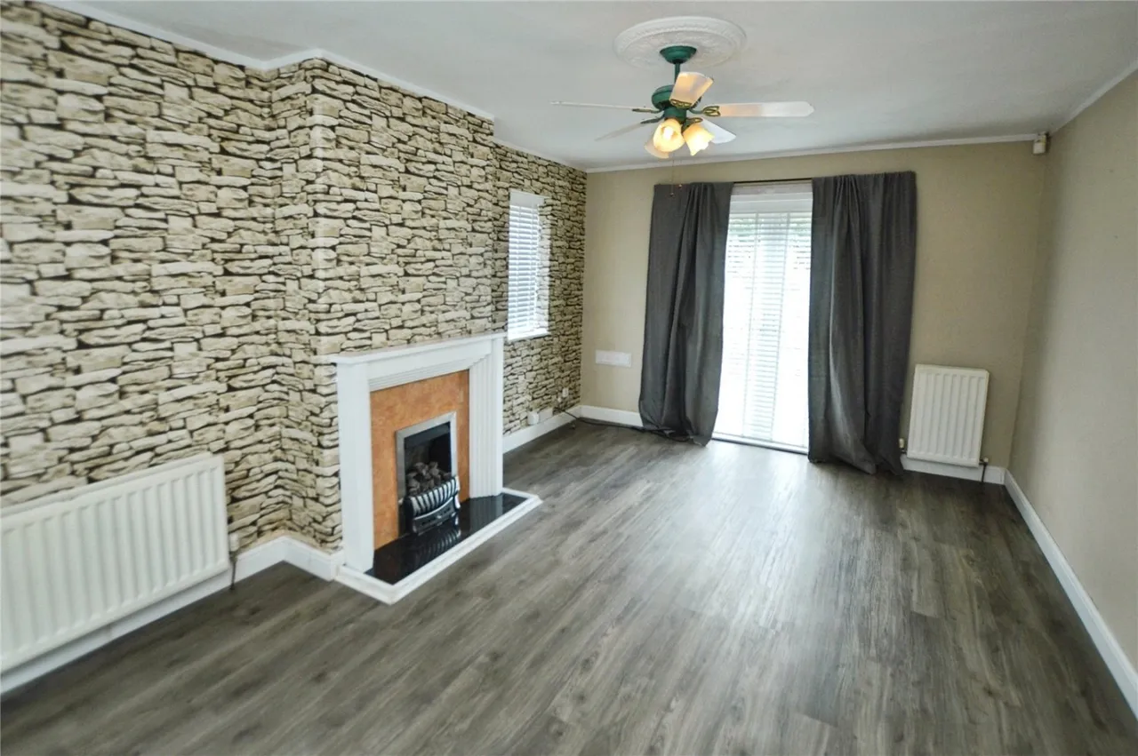 Middleton Park Avenue, Leeds, LS10, photo 6