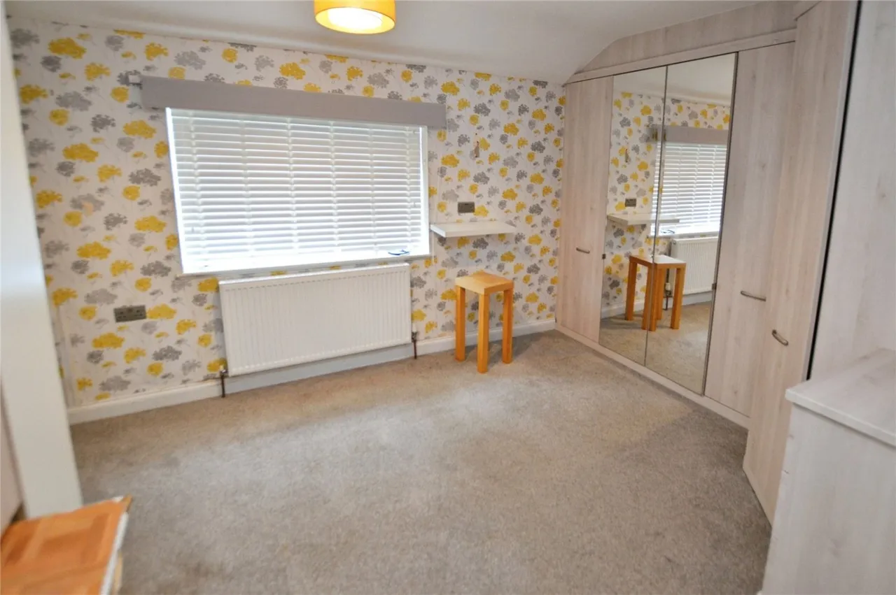 Middleton Park Avenue, Leeds, LS10, photo 10