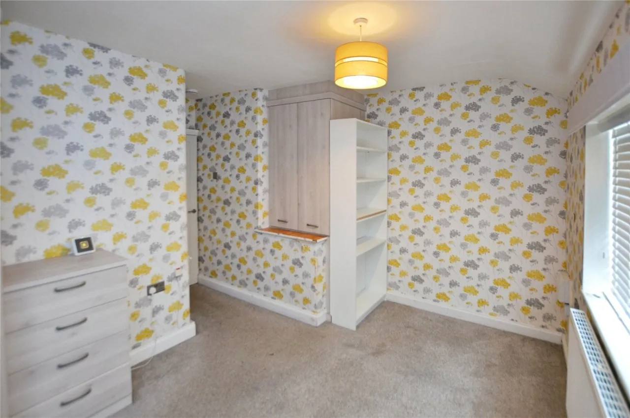 Middleton Park Avenue, Leeds, LS10, photo 8