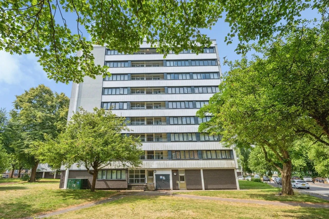 2 bed flat for sale — Skipton Road, Birmingham