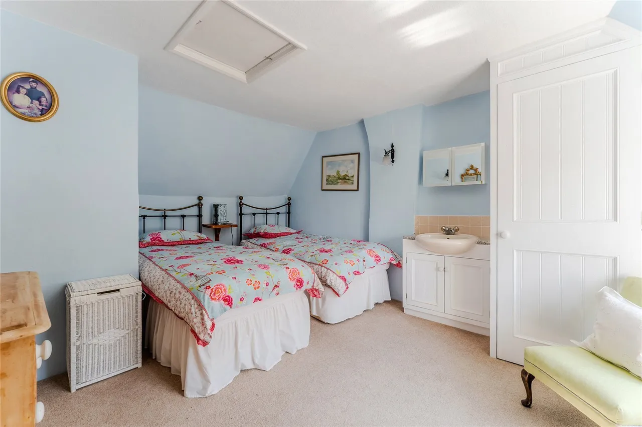 Church Street, Wadenhoe, PE8, photo 12